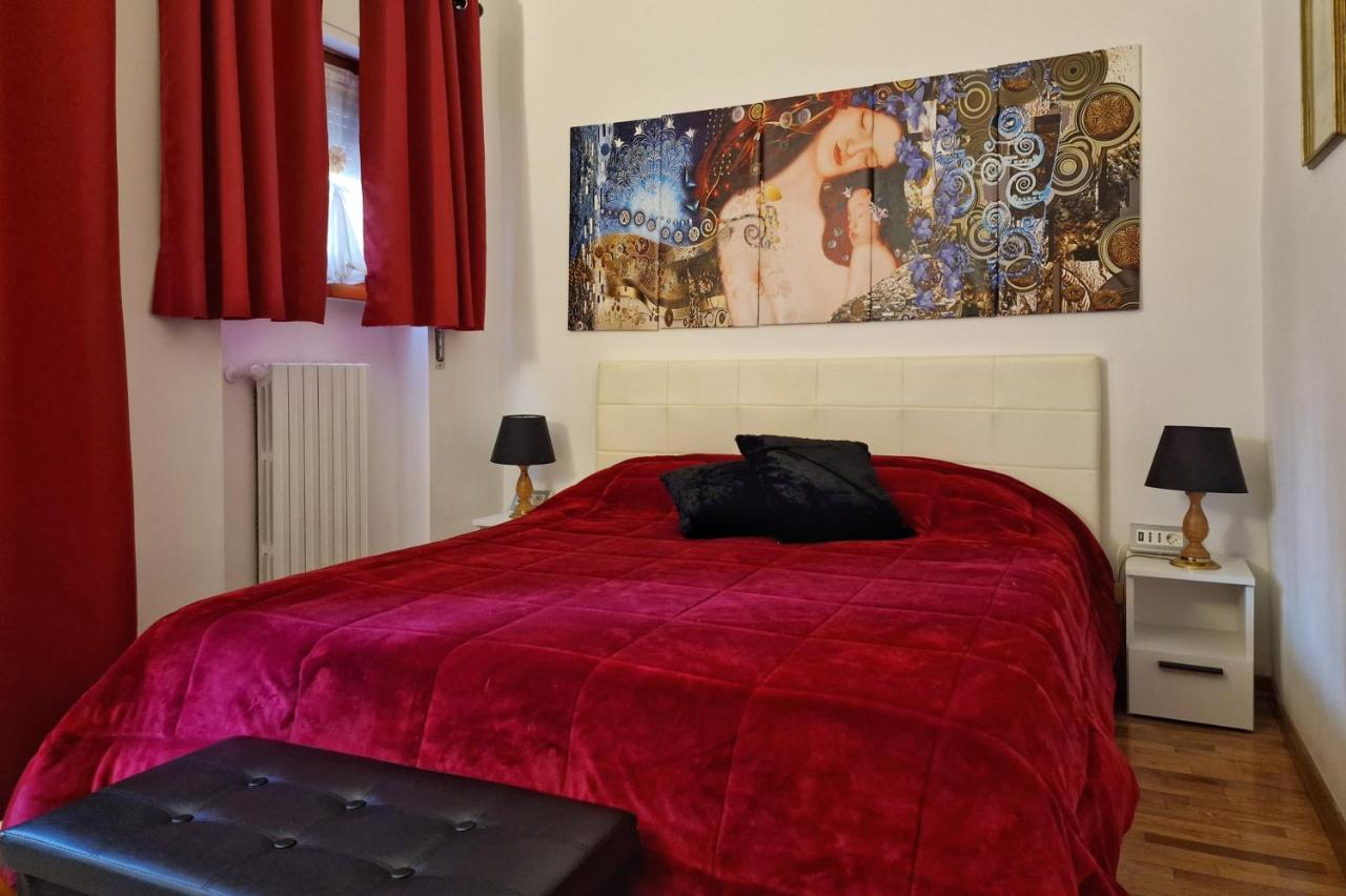 Arezzo Charming Apartment Eksteriør bilde